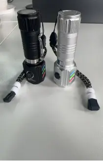 m601 flashlight packing (2)
